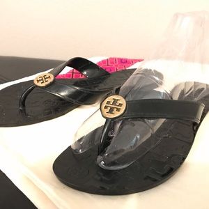 AUTHENTIC Tory Burch ‘Thora’ Jelly Sandals Black 8